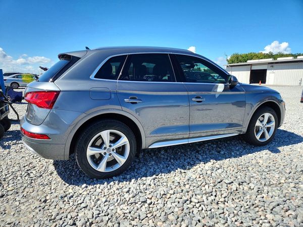 2020 AUDI Q5