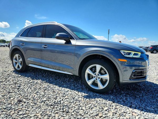 2020 AUDI Q5