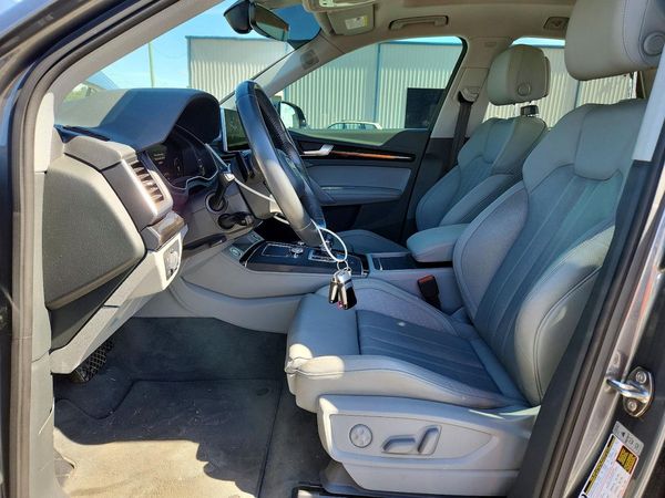 2020 AUDI Q5