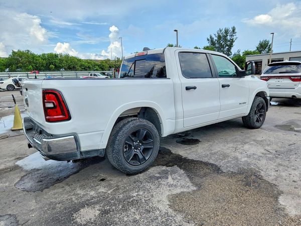 2025 RAM 1500 Big Horn/Lonestar