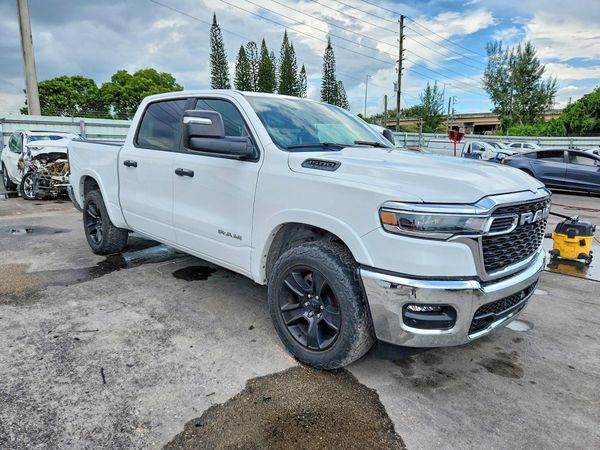 2025 RAM 1500 Big Horn/Lonestar