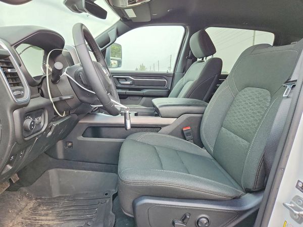 2025 RAM 1500 Big Horn/Lonestar