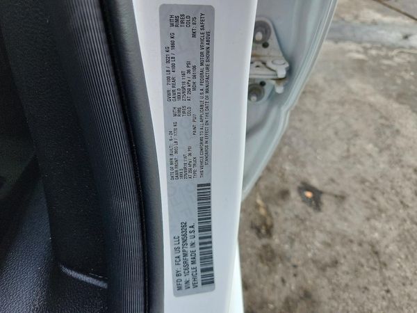 2025 RAM 1500 Big Horn/Lonestar