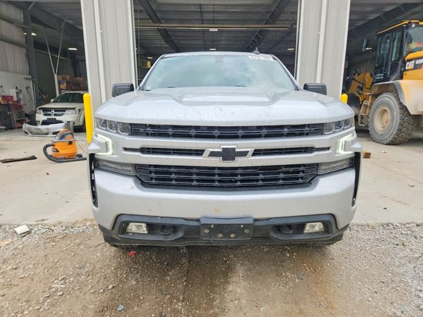2021 CHEVROLET SILVERADO RST