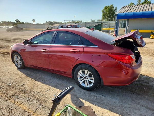 2013 HYUNDAI SONATA