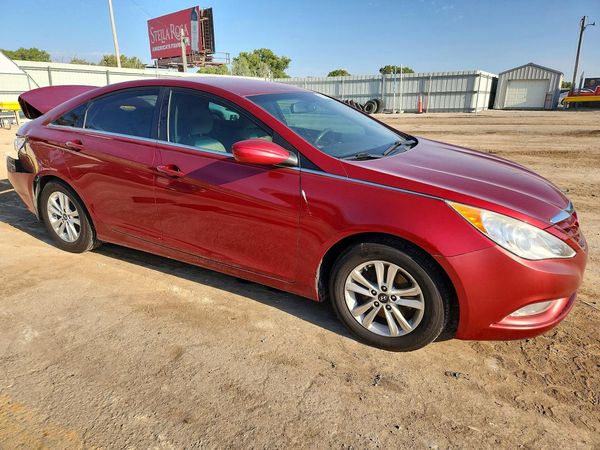 2013 HYUNDAI SONATA