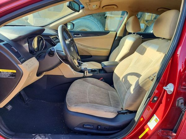 2013 HYUNDAI SONATA