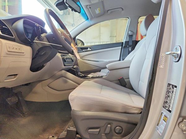 2020 HYUNDAI TUCSON