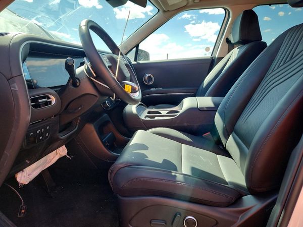 2026 HYUNDAI PALISADE SEL — DENT