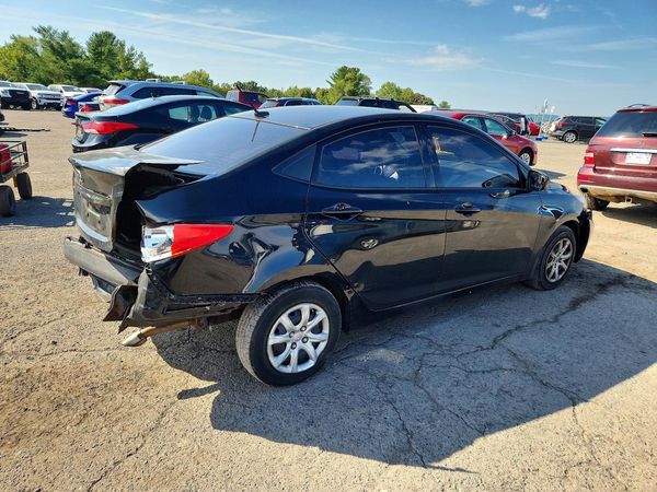 2013 HYUNDAI ACCENT GLS, GS