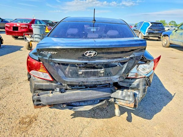 2013 HYUNDAI ACCENT GLS, GS