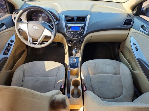 2013 HYUNDAI ACCENT GLS, GS