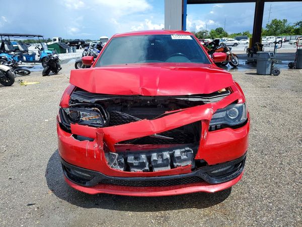 2016 CHRYSLER 300