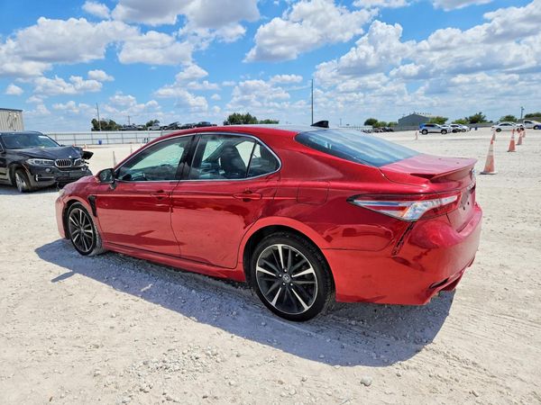 2019 TOYOTA CAMRY