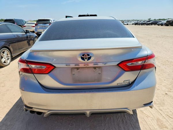 2018 TOYOTA CAMRY SOLA SE/XLE Hybrid