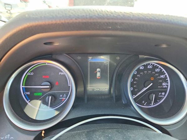2018 TOYOTA CAMRY SOLA SE/XLE Hybrid
