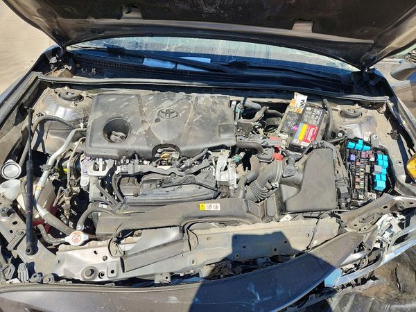 2018 TOYOTA CAMRY L/LE/SE/XLE — Engine bay