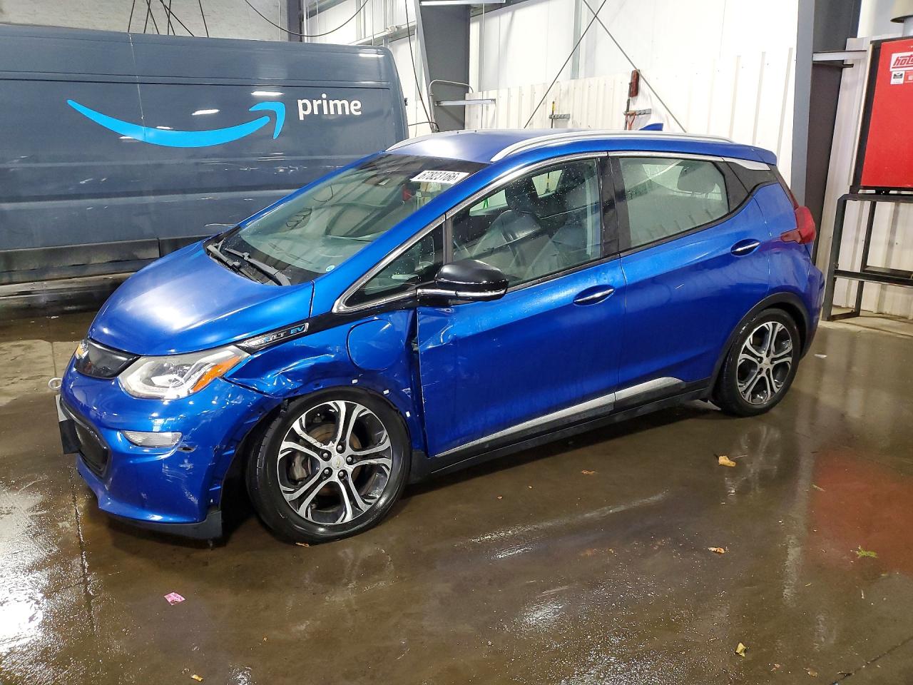 2017 CHEVROLET BOLT Premier — Front 3/4