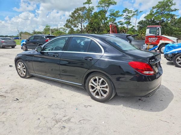 2016 MERCEDES-BENZ C C300