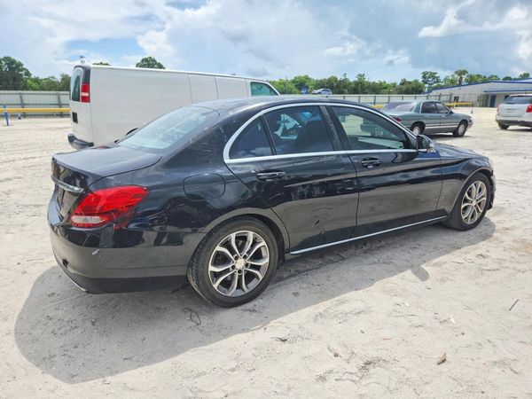 2016 MERCEDES-BENZ C C300