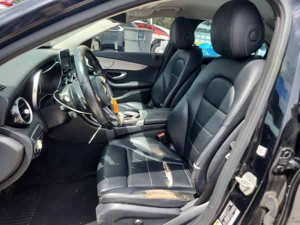 2016 MERCEDES-BENZ C C300