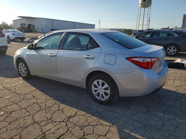 2015 TOYOTA COROLLA