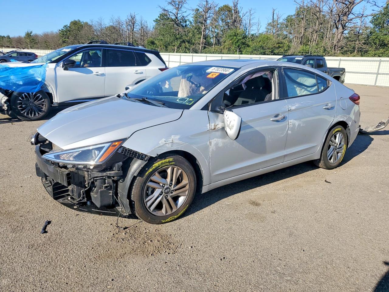 2019 HYUNDAI ELANTRA
