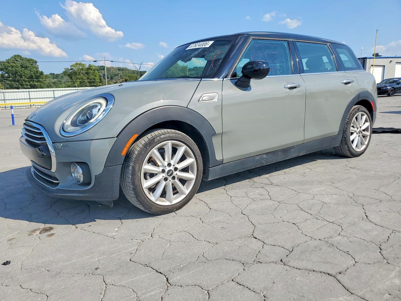 2019 MINI COOPER