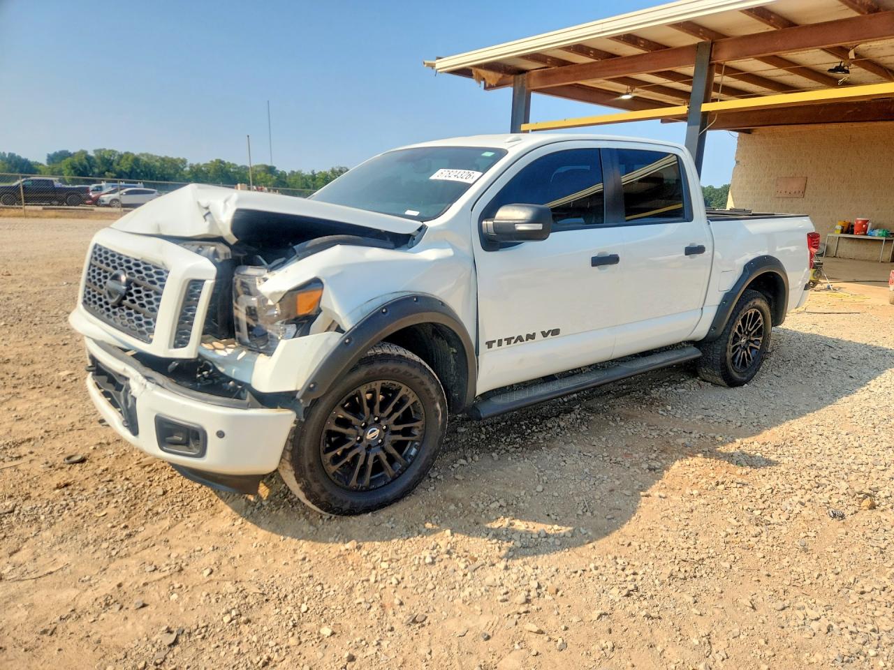 2018 NISSAN TITAN — Front 3/4