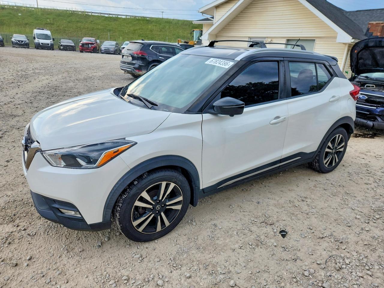 2018 NISSAN KICKS
