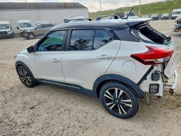 2018 NISSAN KICKS