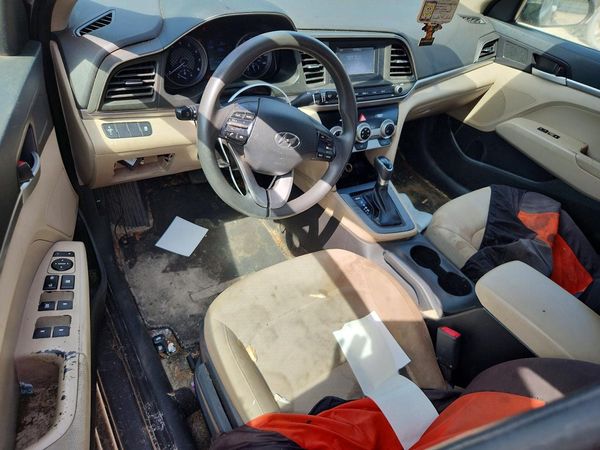 2019 HYUNDAI ELANTRA SE — CKPT