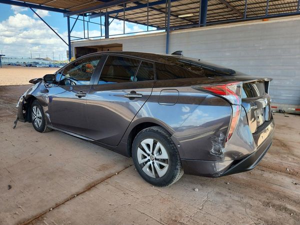 2018 TOYOTA PRIUS