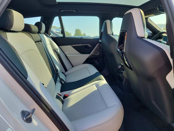 2025 BMW M5