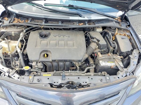 2012 TOYOTA COROLLA — Engine bay