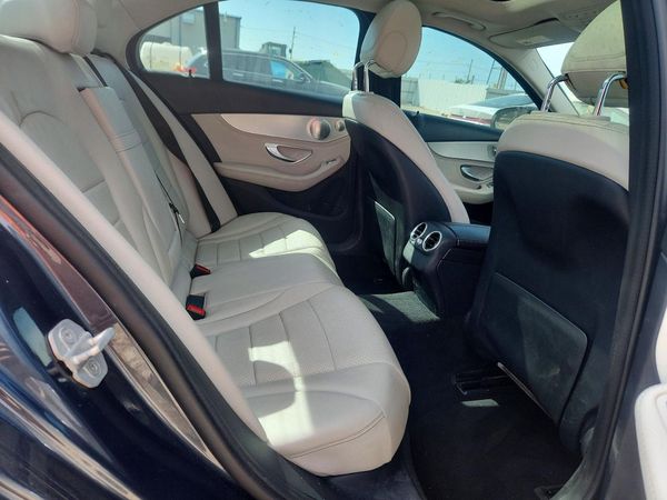 2016 MERCEDES-BENZ C