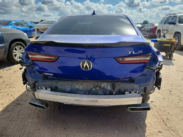 2022 ACURA TLX