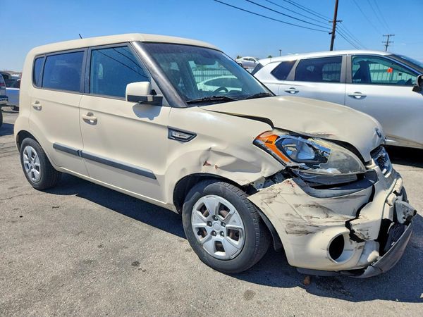 2013 KIA SOUL All Trims