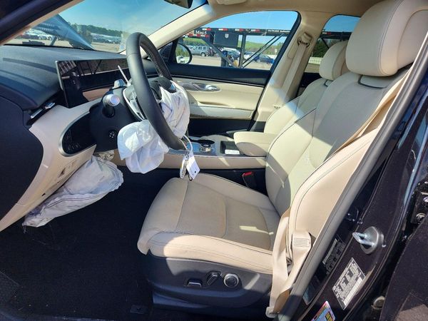 2026 GENESIS GV70
