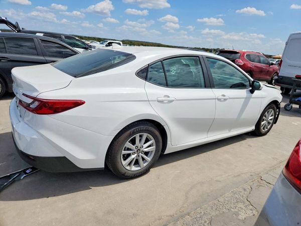 2026 TOYOTA CAMRY