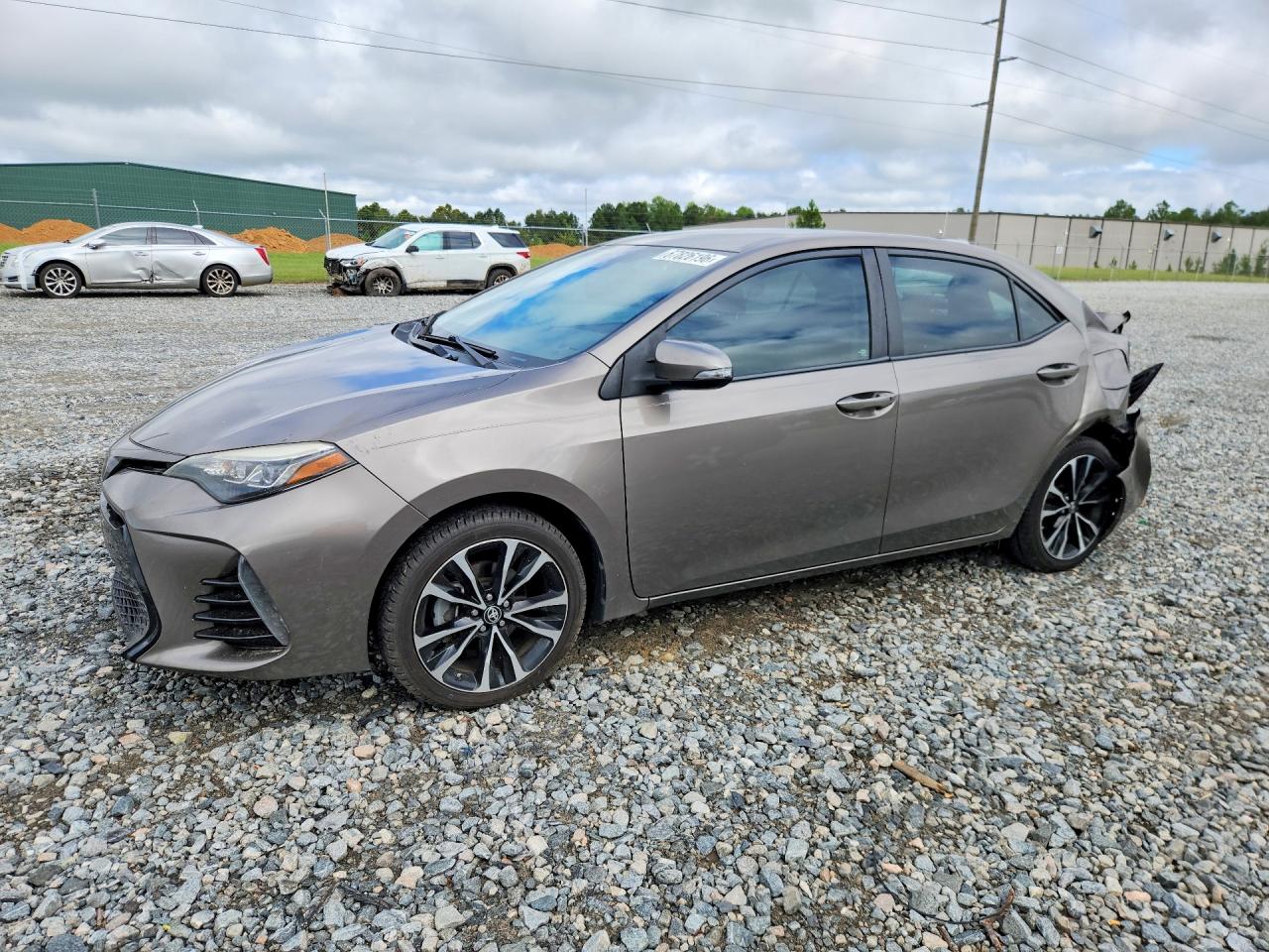 2017 TOYOTA COROLLA
