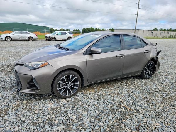 2017 TOYOTA COROLLA