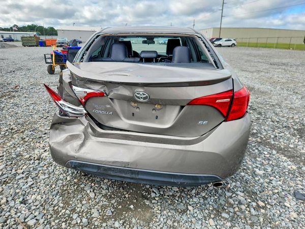 2017 TOYOTA COROLLA
