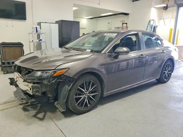 2022 TOYOTA CAMRY — DSFA — Front 3/4
