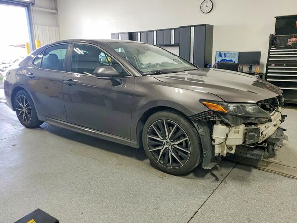 2022 TOYOTA CAMRY SE — Passenger 3/4