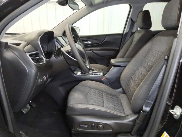 2023 CHEVROLET EQUINOX LT (1LT) — DENT
