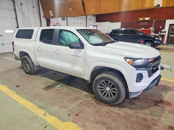 2024 CHEVROLET COLORADO LT — Passenger 3/4