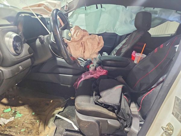 2024 CHEVROLET COLORADO LT — DENT