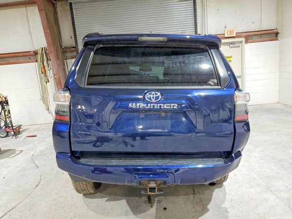 2019 TOYOTA 4RUNNER — DIRR