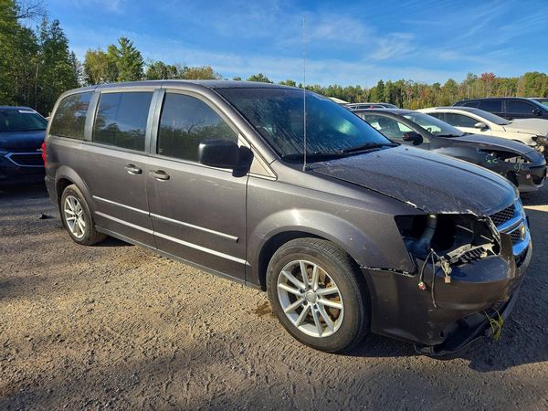 2016 DODGE GRAND CARAVAN SE — Passenger 3/4